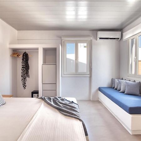 White Cliff Naousa Exterior foto