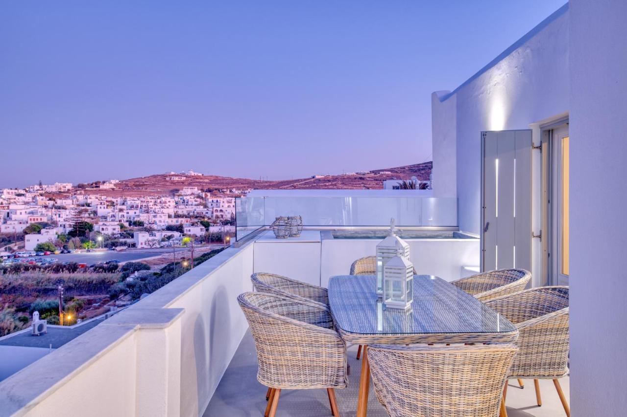 White Cliff Naousa Exterior foto