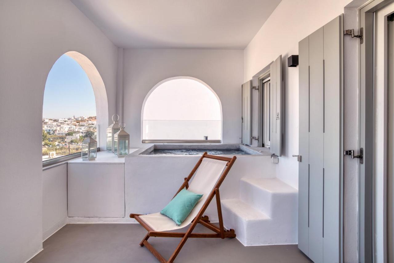 White Cliff Naousa Exterior foto