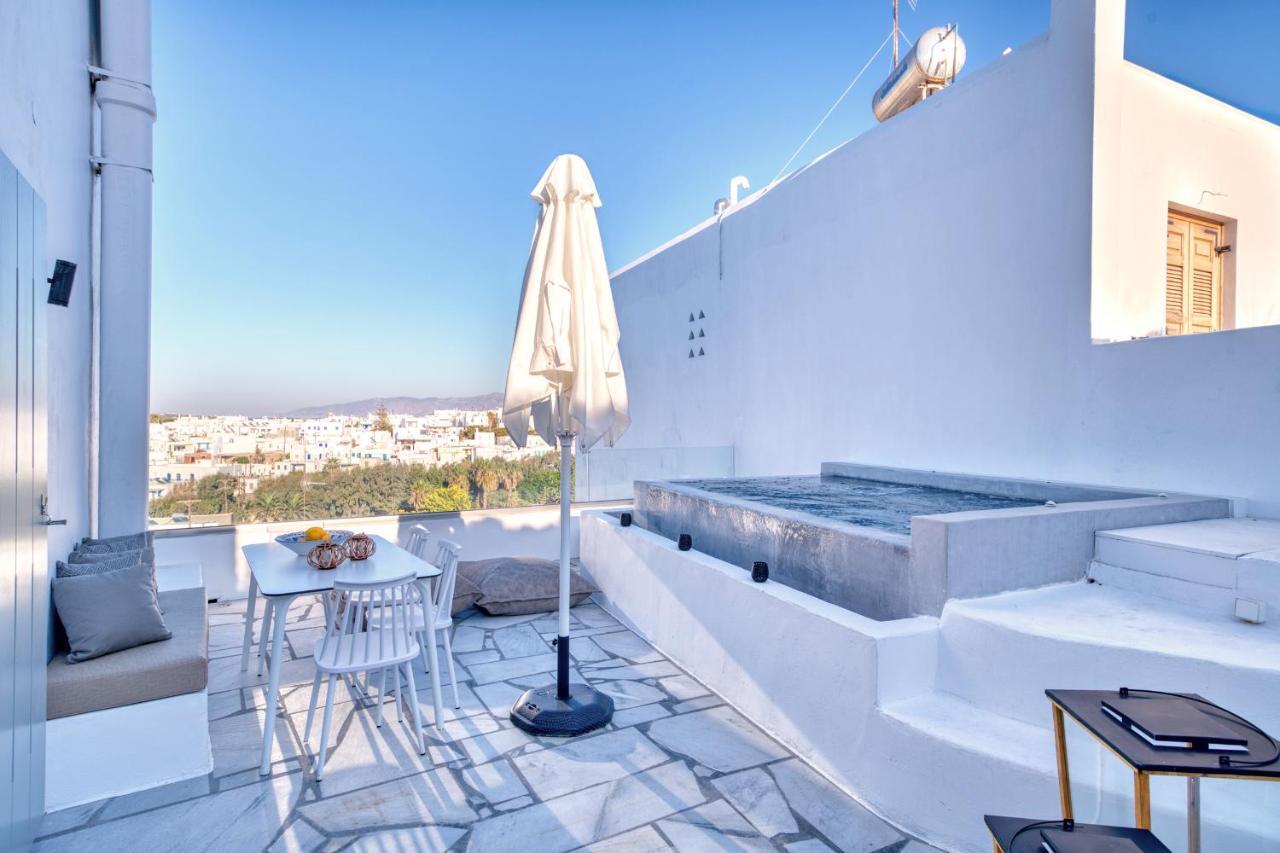 White Cliff Naousa Exterior foto